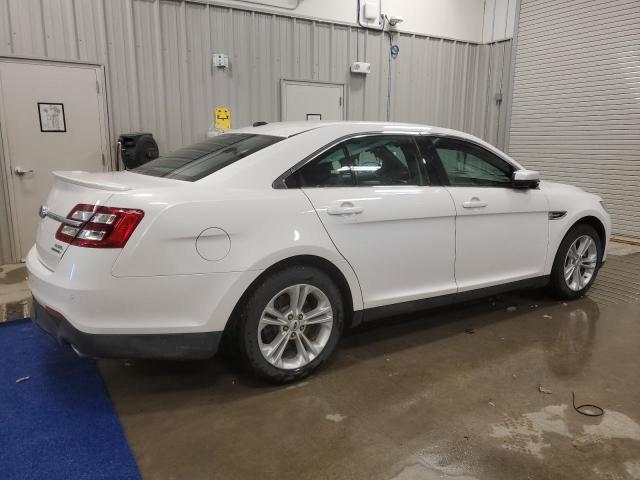 Photo 3 from auction – 2015 FORD TAURUS SEL with VIN 1FAHP2E80FG181955