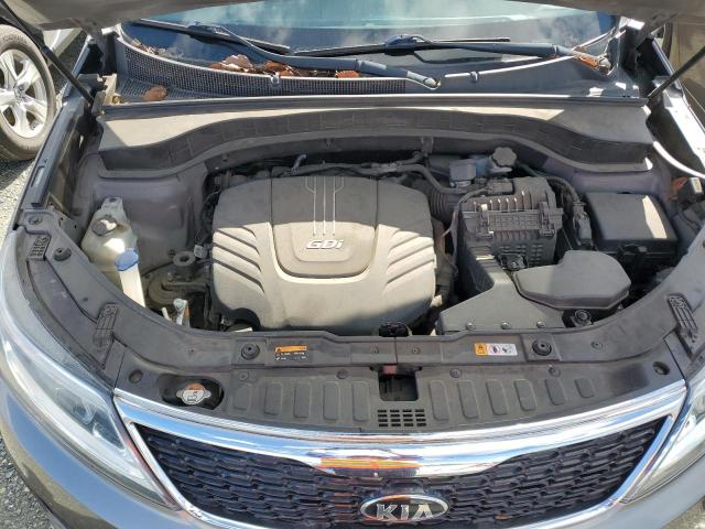 Photo 12 from auction – 2015 KIA SORENTO LX with VIN 5XYKTDA77FG597086