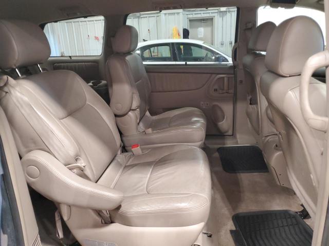 Photo 11 from auction – 2005 TOYOTA SIENNA XLE with VIN 5TDBA22C85S051940