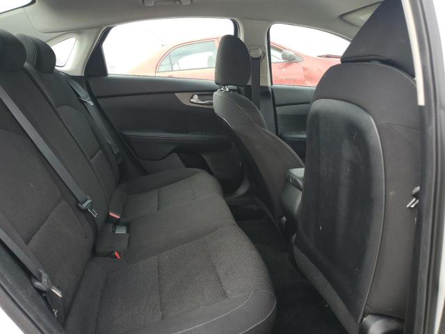Photo 10 from auction – 2019 KIA FORTE FE with VIN 3KPF24AD1KE032141