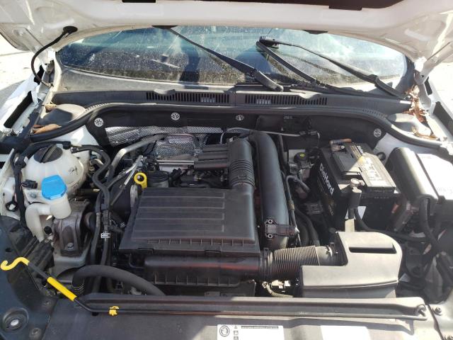 Photo 11 from auction – 2017 VOLKSWAGEN JETTA S with VIN 3VW2B7AJ5HM368943