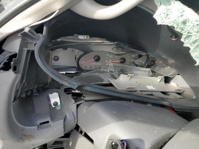 Photo 9 from auction – 2004 TOYOTA SEQUOIA SR with VIN 5TDZT34A24S224652