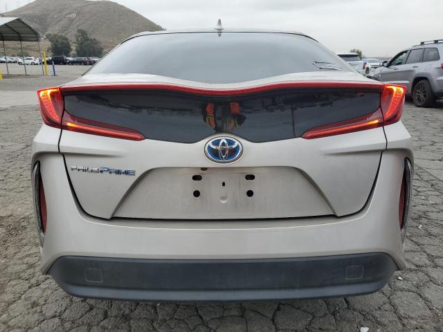 Photo 6 from auction – 2017 TOYOTA PRIUS PRIM with VIN JTDKARFP9H3055555