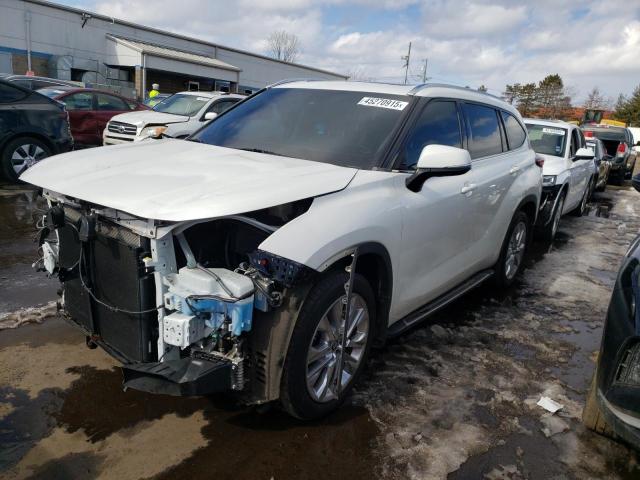 TOYOTA HIGHLANDER 2020 with VIN 5TDDZRBH6LS014016 - Photo from auction