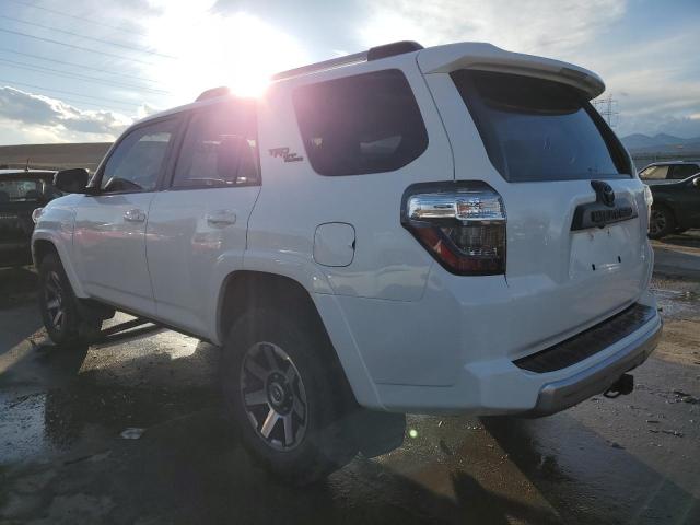 Photo 2 from auction – 2018 TOYOTA 4RUNNER SR with VIN JTEBU5JR2J5506288
