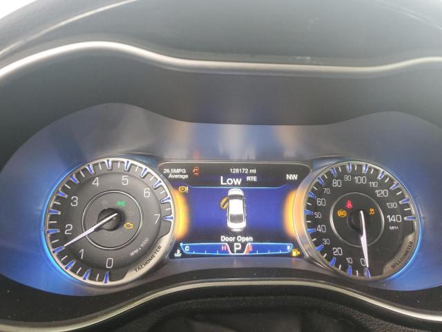 Photo 9 from auction – 2015 CHRYSLER 200 C with VIN 1C3CCCCB9FN548680
