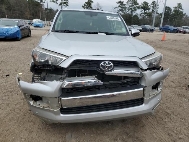 Photo 5 from auction – 2015 TOYOTA 4RUNNER SR with VIN JTEZU5JR1F5108463