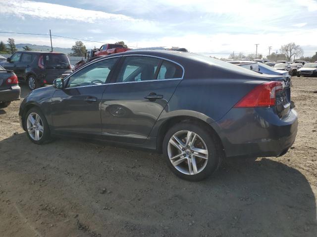 Photo 2 from auction – 2015 VOLVO S60 PREMIE with VIN YV126MFB1F2302864