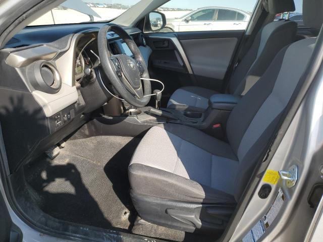 Photo 7 from auction – 2014 TOYOTA RAV4 LE with VIN JTMBFREV0EJ002946