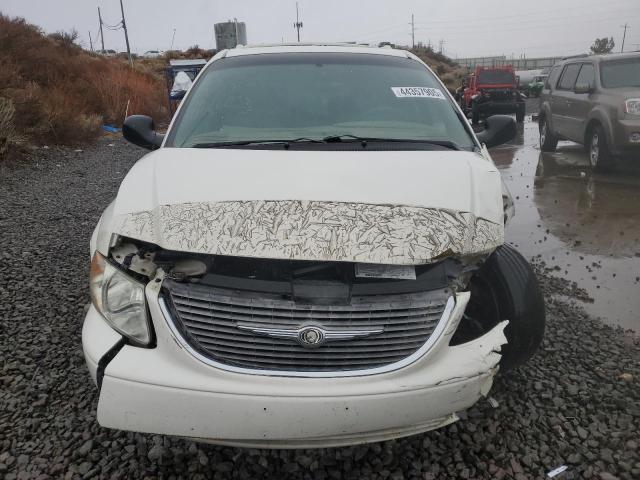 Photo 5 from auction – 2002 CHRYSLER TOWN & COU with VIN 2C8GP64L22R606053