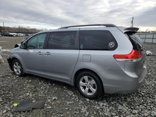 Photo 2 from auction – 2011 TOYOTA SIENNA LE with VIN 5TDKK3DC9BS087955