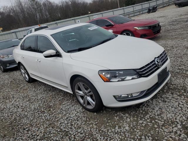 Photo 4 from auction – 2015 VOLKSWAGEN PASSAT SEL with VIN 1VWCT7A31FC020056