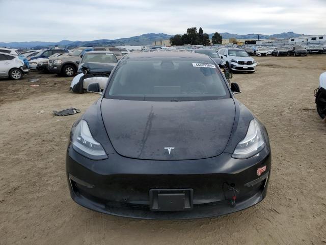 Photo 5 from auction – 2018 TESLA MODEL 3 with VIN 5YJ3E1EAXJF058979
