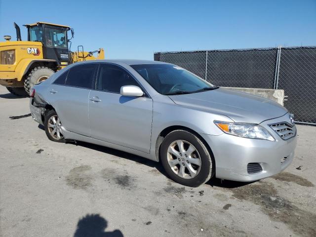 Photo 4 from auction – 2011 TOYOTA CAMRY BASE with VIN 4T1BF3EK7BU649577