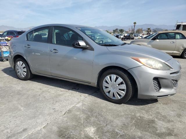 Photo 4 from auction – 2013 MAZDA 3 I with VIN JM1BL1TG1D1836866