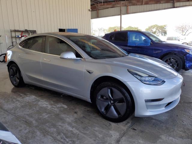 Снимка 4 от търг – 2018 TESLA MODEL 3 с VIN 5YJ3E1EA9JF022006