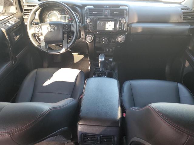 Photo 8 from auction – 2018 TOYOTA 4RUNNER SR with VIN JTEBU5JR2J5506288