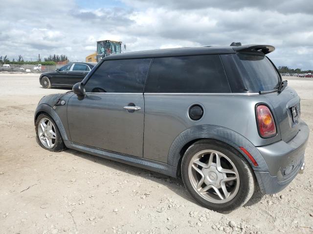 Photo 2 from auction – 2010 MINI COOPER S with VIN WMWMF7C50ATZ68967
