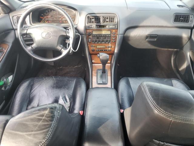Photo 8 from auction – 2000 LEXUS ES 300 with VIN JT8BF28G2Y5075848