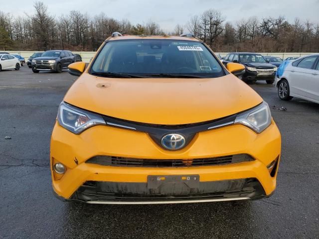 Photo 5 from auction – 2017 TOYOTA RAV4 HV LE with VIN JTMRJREV0HD095435