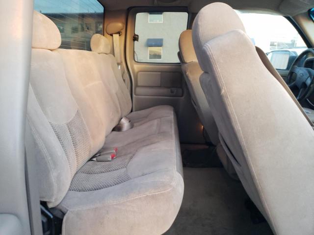 Photo 10 from auction – 2003 CHEVROLET SILVERADO with VIN 1GCHK29U13E247985