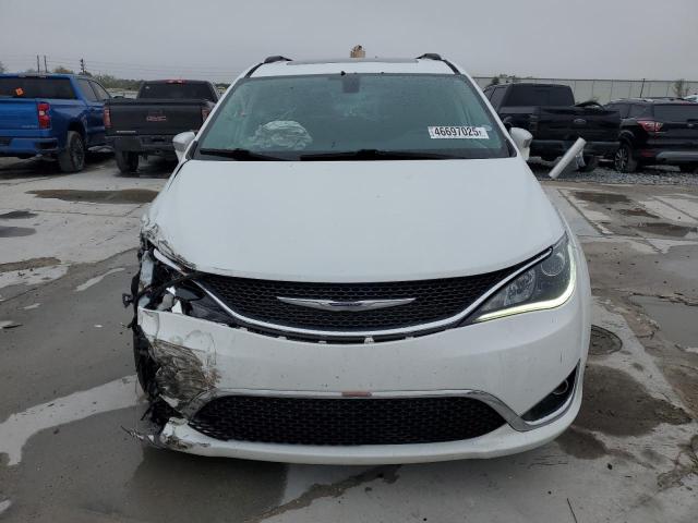Photo 5 from auction – 2019 CHRYSLER PACIFICA L with VIN 2C4RC1GG9KR741411