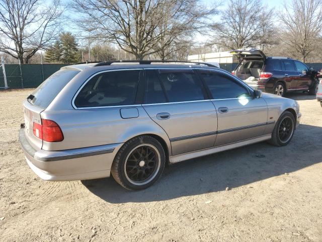 Photo 3 from auction – 1999 BMW 528 IT AUT with VIN WBADP6334XBV60122