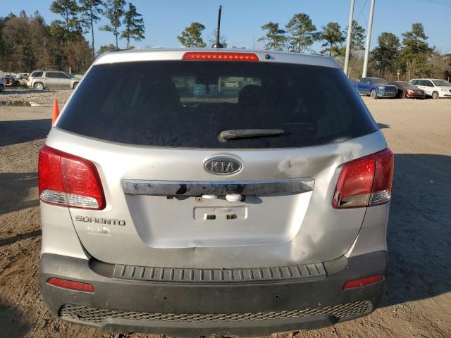 Photo 6 from auction – 2013 KIA SORENTO LX with VIN 5XYKT3A11DG407639