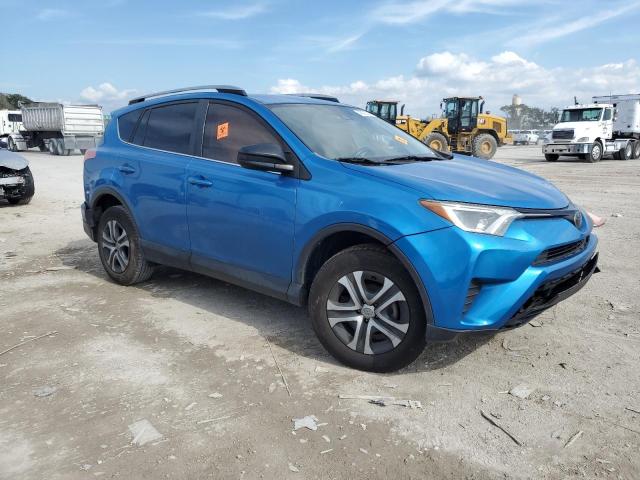 Photo 4 from auction – 2018 TOYOTA RAV4 LE with VIN JTMZFREV0JJ174791