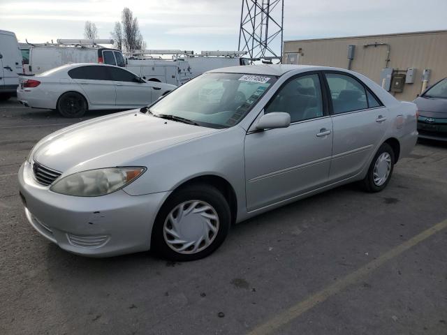 Photo 1 from auction – 2005 TOYOTA CAMRY LE with VIN 4T1BE32K95U504780