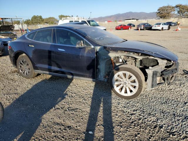 Photo 4 from auction – 2015 TESLA MODEL S 85 with VIN 5YJSA1H13FF080705