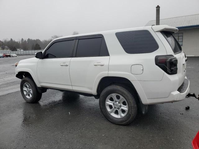 Photo 2 from auction – 2020 TOYOTA 4RUNNER SR with VIN JTEBU5JR4L5814422