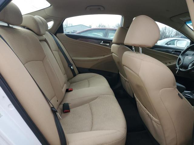 Photo 10 from auction – 2014 HYUNDAI SONATA HYB with VIN KMHEC4A4XEA114199