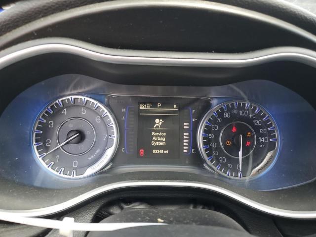 Photo 9 from auction – 2015 CHRYSLER 200 LIMITE with VIN 1C3CCCAB2FN505303