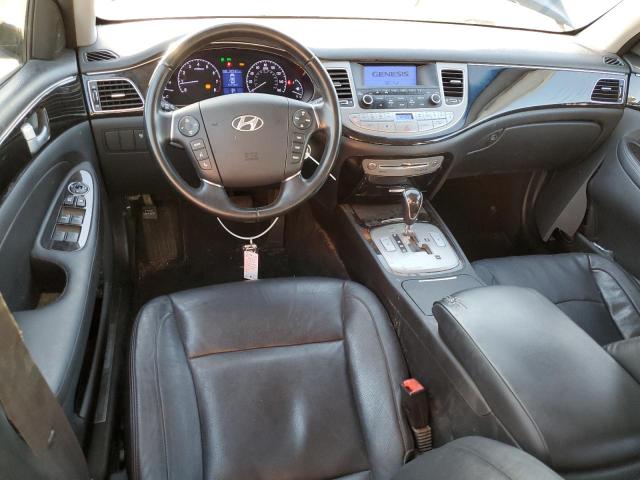 Photo 8 from auction – 2013 HYUNDAI GENESIS 3. with VIN KMHGC4DD8DU228445