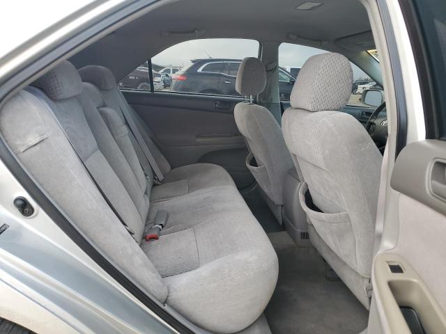 Photo 10 from auction – 2004 TOYOTA CAMRY LE with VIN 4T1BE32K94U933285