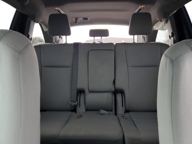 Photo 10 from auction – 2019 TOYOTA HIGHLANDER with VIN 5TDBGRFH4KS057680