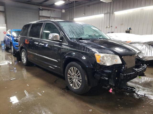 Photo 4 from auction – 2014 CHRYSLER TOWN & COU with VIN 2C4RC1CG6ER143707