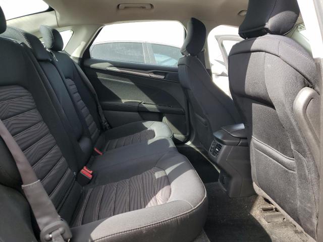 Photo 10 from auction – 2016 FORD FUSION SE with VIN 3FA6P0HD2GR144310