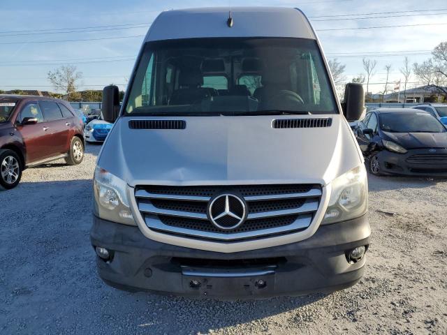 Photo 5 from auction – 2016 MERCEDES-BENZ SPRINTER 2 with VIN WDZPE7DD6GP212117