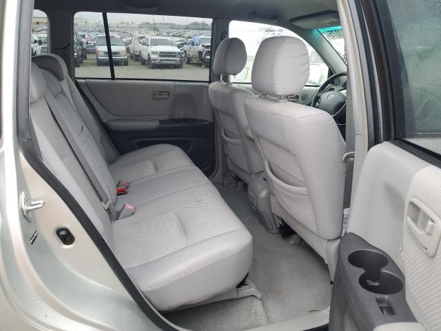 Photo 11 from auction – 2004 TOYOTA HIGHLANDER with VIN JTEGD21A540092228