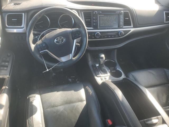 Photo 8 from auction – 2016 TOYOTA HIGHLANDER with VIN 5TDJKRFH0GS327747