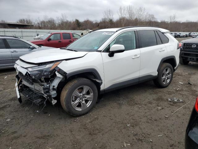 TOYOTA RAV4 XLE 2022 with VIN 2T3P1RFV2NC317656 - Photo from auction