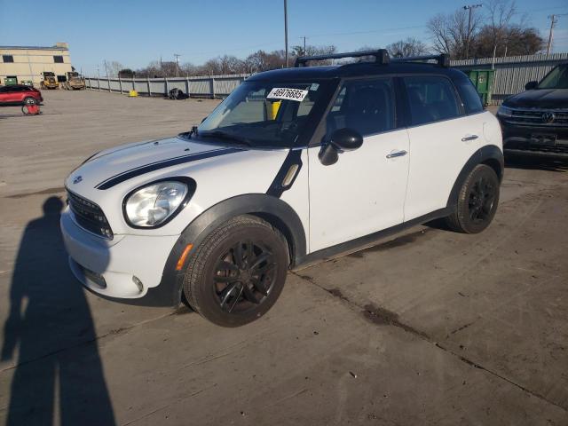 MINI COOPER COU 2015 مع رقم تعريف المركبة WMWZB3C50FWM32746 - صورة من المزاد