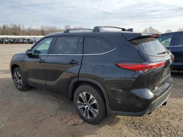 Photo 2 from auction – 2022 TOYOTA HIGHLANDER with VIN 5TDGBRCH3NS555365