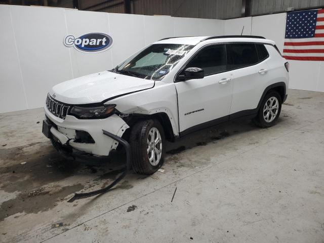 Снимка 1 от търг – 2024 JEEP COMPASS LA с VIN 3C4NJDBN2RT109661