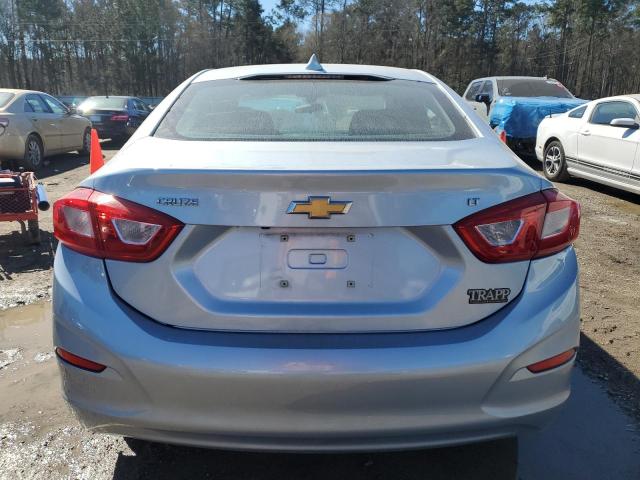 Photo 6 from auction – 2017 CHEVROLET CRUZE LT with VIN 1G1BE5SM9H7136162