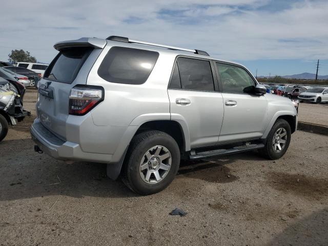 Photo 3 from auction – 2016 TOYOTA 4RUNNER SR with VIN JTEBU5JR1G5361480