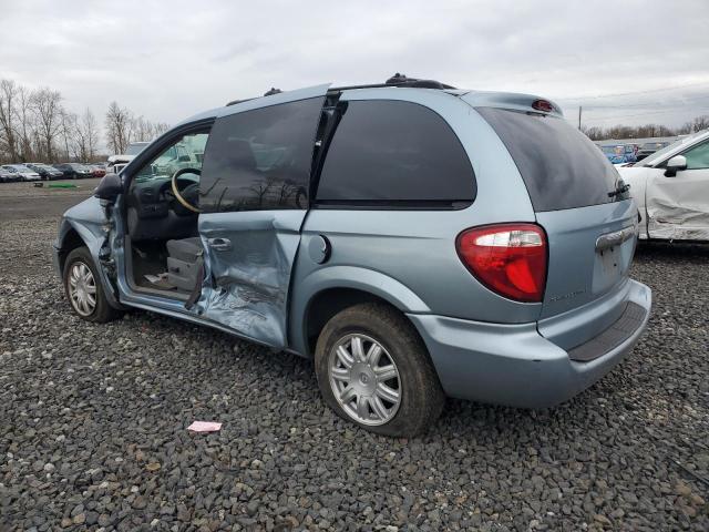 Photo 2 from auction – 2005 CHRYSLER TOWN & COU with VIN 1C4GP45R15B367817