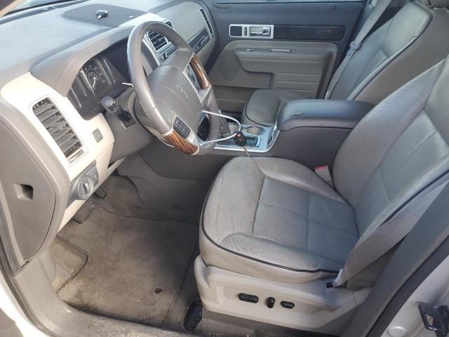 Снимка 7 от търг – 2010 LINCOLN MKX с VIN 2LMDJ6JC8ABJ19702